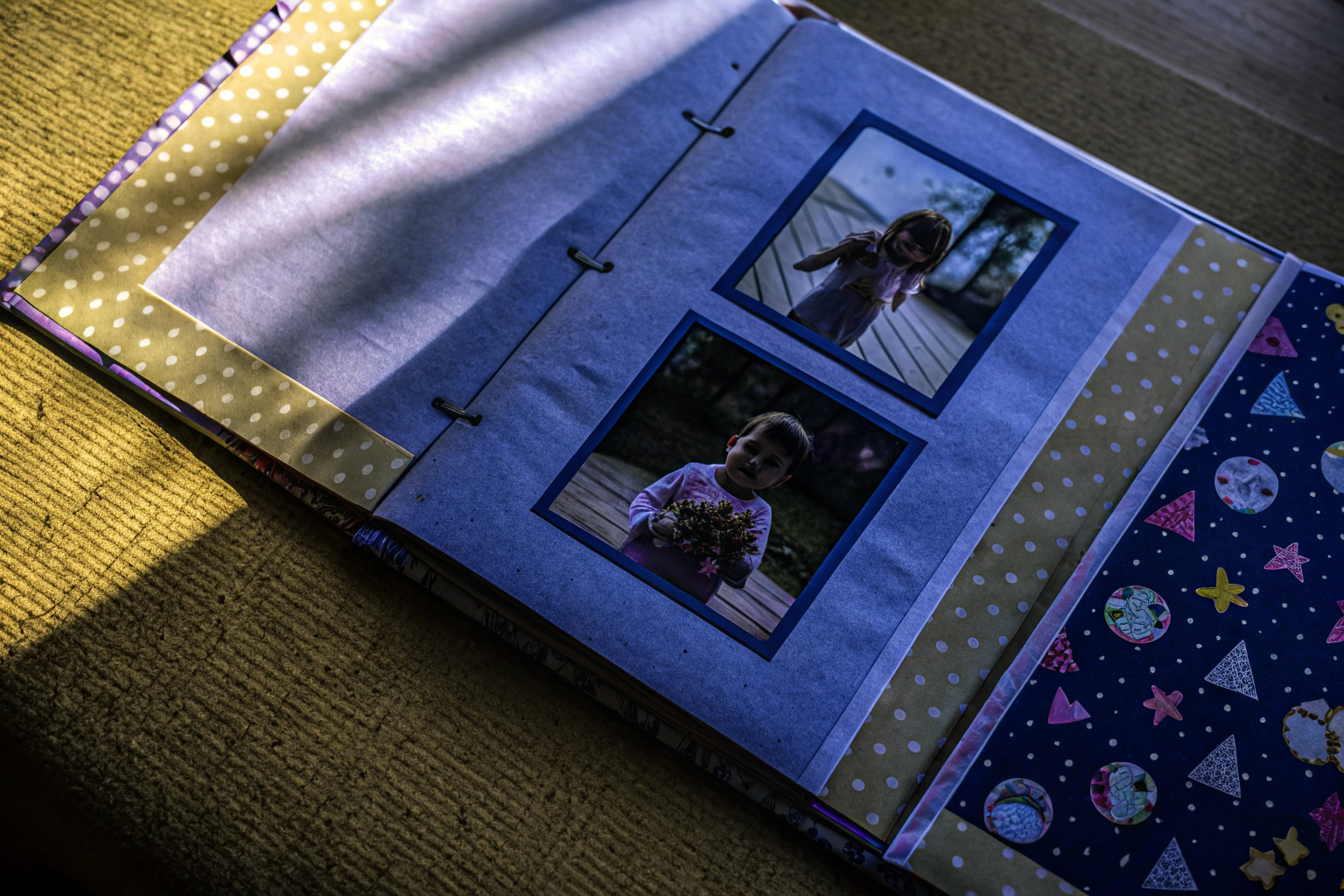 Kreativ gestaltetes Fotobuch