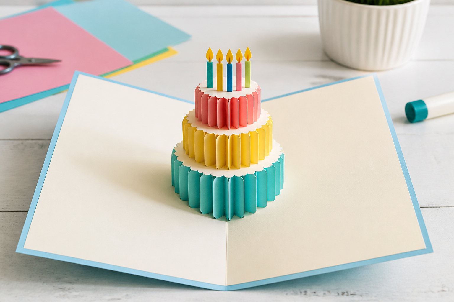 Pop-up-Geburtstagskarte mit mehrstöckiger Papiertorte