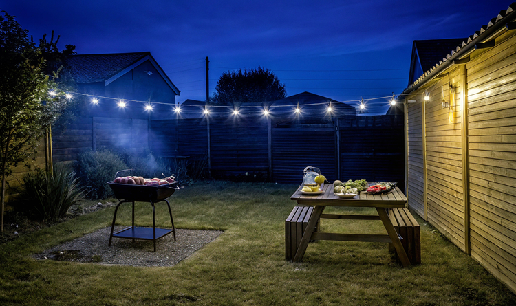 10 Tipps für die perfekte Grillparty im Garten