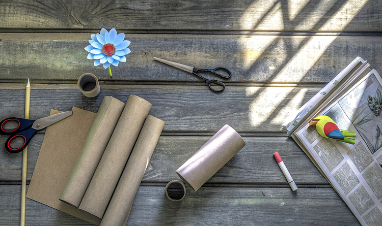 Basteln mit recycelten Materialien: 10 originelle Ideen