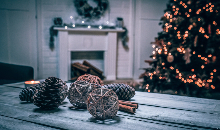 DIY-Projekte für eine unvergessliche Weihnachtsfeier: Kreative Ideen & Deko-Tipps DIY-Projekte für eine unvergessliche Weihnachtsfeier: Kreative Ideen & Deko-Tipps
