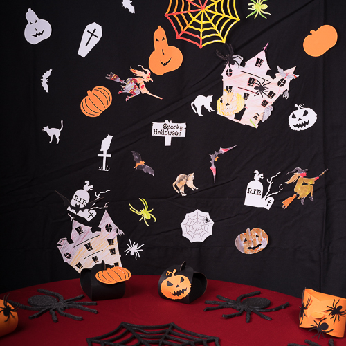 Bastelbogen "Spooky Halloween" zum Malen & Gestalten