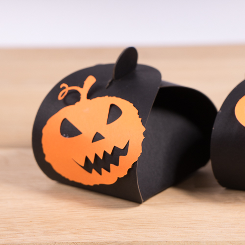 Dekobogen "Spooky Pumpkins" zum Basteln