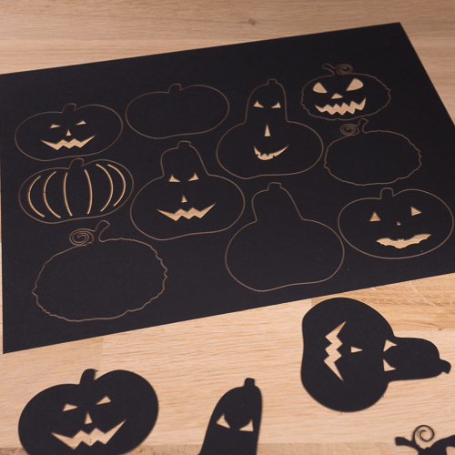 Dekobogen "Spooky Pumpkins" zum Basteln