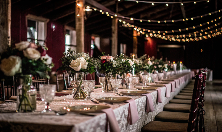 Wunderschöne Tischdekorationen für Hochzeiten: Kreative Ideen und Tipps